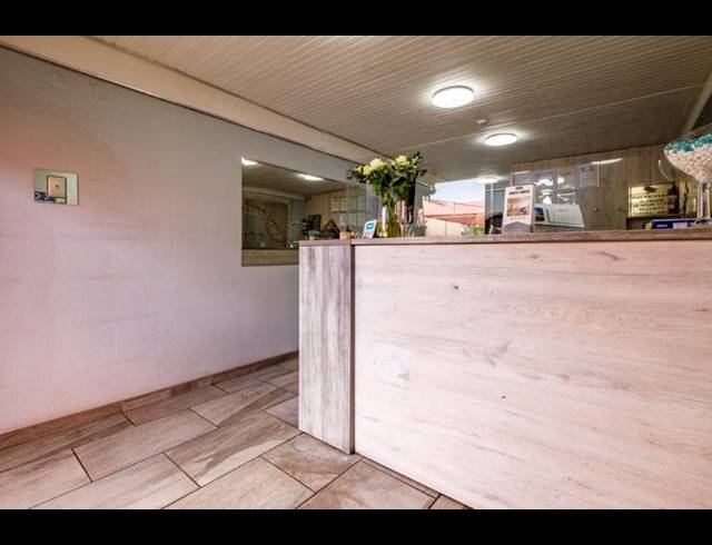 BUSINESS FOR SALE IN BRACKENHURST
